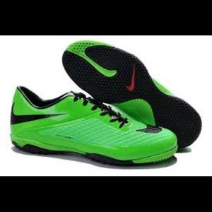 Nike Hypervemon Indoor Soccer Shoes//Size.5.5Y